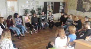 Учащиеся педкласса столичной школы приобщаются к научно-исследовательской деятельности