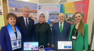 Газета «Настаўніцкая газета». В учреждения образования Минщины в 2024 г. БГПУ распределил около 200 человек — почти 30 % от всех выпускников