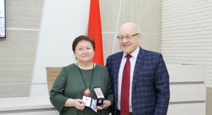 Профессор БГПУ награждена нагрудным знаком  «За вклад в развитие БГПУ»