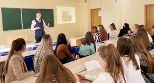 Для студентов ФНО проведено мировое кафе «Молодежный взгляд на продвижение Целей в области устойчивого развития» 