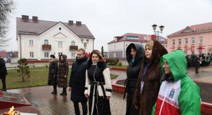 Газета «Ляхавіцкі веснік». Маршрут юбилейного – 60-го – Звёздного похода студентов и преподавателей Белорусского государственного педагогического университета имени Максима Танка проходит и по Ляховичскому району