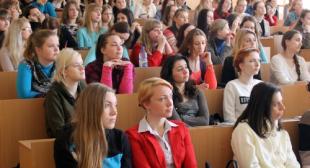 В БГПУ внедряется практика преподавания на английском языке