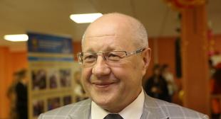 Информационный городской портал «Минск-Новости». Ректор БГПУ Александр Жук: «Прежде чем учить и воспитывать детей, надо сперва научиться их любить»