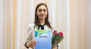 Информационный портал «Минск-Новости». «Советую метод дерева». Победительница в номинации «Педагогический дебют» рассказала о своих методах обучения