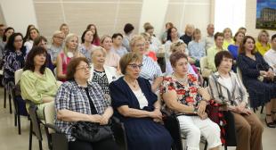Кафедре иностранных языков филологического факультета  БГПУ 75 лет