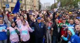 Сотни студентов и преподавателей БГПУ приняли участие в Минском полумарафоне