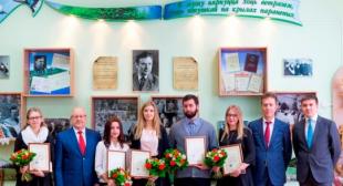 Официальный сайт Министерства образования Республики Беларусь. Лучшим студентам физико-математического факультета БГПУ назначена стипендия Приорбанка