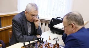 Завершились соревнования по шахматам среди мужских команд в рамках спартакиады среди работников БГПУ