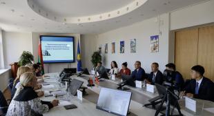 Визит делегации Профессионального колледжа науки и технологий Сюаньхуа в БГПУ