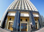 Портал «Onliner», «Символ признательности белорусским педагогам: у входа в БГПУ появилась скульптура «Учительница первая моя»