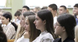 Портал peramoga.by Вилейской районной газеты. Старшеклассники гимназии №2 встретились с представителями БГПУ им. Максима Танка