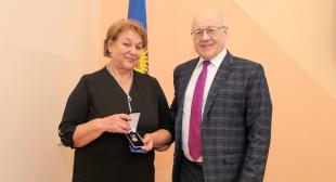 Профессор БГПУ награждена нагрудным знаком «За вклад в развитие БГПУ»