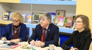 Проведен круглый стол на тему «Оценка качества образовательной среды»