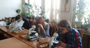 Проведены занятия для школьников по предметам естественнонаучного цикла 