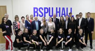 Радио «Беларусь». В БГПУ состоялось открытие арт-пространства «BSPU HALL»