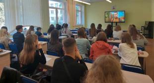 Студентам БГПУ был организован показ фильма ОНТ «Убойная посылка»
