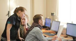 Студенты БГПУ приняли участие в онлайн-олимпиаде по информатике