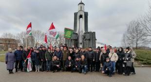 Студенты БГПУ приняли участие в патриотическом мероприятии у мемориала белорусским воинам-интернационалистам на «Острове Мужества и Скорби»