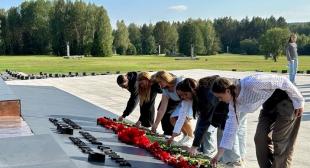 Студенты БГПУ в рамках реализации проекта «Храним историческую память во имя будущего» посетили мемориальный комплекс «Хатынь»