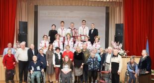 Студенты и преподаватели БГПУ провели акцию «Спешим делать добро» в доме-интернате