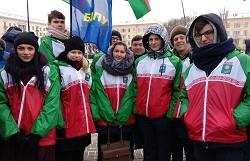 Студенты БГПУ приняли участие в торжественной церемонии возложения цветов к монументу Победы