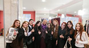 Творческий старт: посвящение в студенты на сцене Нового драматического 
