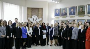 В БГПУ открылась фотовыставка БелТА «Параллельные миры»