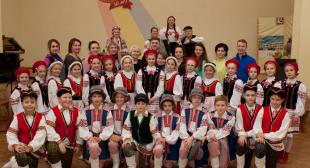 В рамках «Фестиваля национальной белорусской культуры» на базе столичной школы прошел День белорусского танца