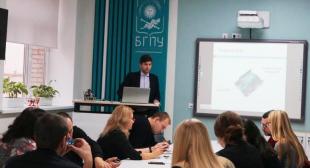 В Республиканском ресурсном центре образовательной робототехники БГПУ прошел семинар «Робототехника на основе Arduino»