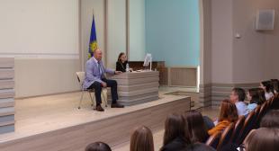 Встреча со студенческим активом факультета начального образования и факультета физического воспитания БГПУ