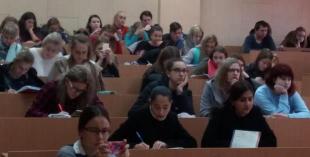 В университете прошла бинарная лекция по педагогике на английском языке